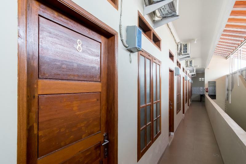 Reddoorz At Joyce Guest House Medan Exterior foto